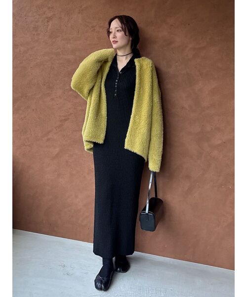 REVIVAL】【WEB限定カラーあり】ミニシャギーセッケツニットカーデ