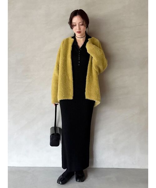 REVIVAL】【WEB限定カラーあり】ミニシャギーセッケツニットカーデ