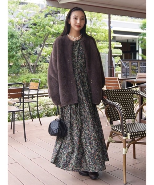 REVIVAL】【WEB限定カラーあり】ミニシャギーセッケツニットカーデ