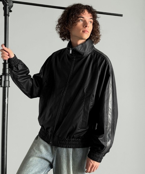 セール】【Classical Origin】「新感覚。」ハイネック短丈レザー