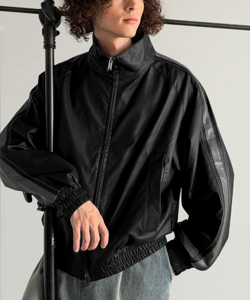 セール】【Classical Origin】「新感覚。」ハイネック短丈レザー