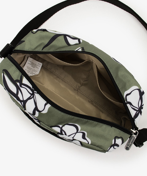 LeSportsac(レスポートサック)の「DANIELLA CROSSBODY オリーブフローラルシルエット(ショルダーバッグ・レディース・グリーン・FREE)」の7枚目の写真