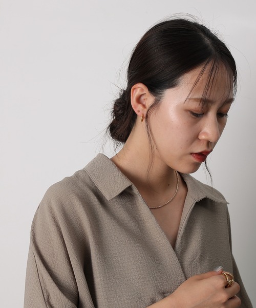 COLONY 2139(コロニートゥーワンスリーナイン)の「ミニフープステンレスセットピアス(ピアス(両耳用)・レディース・ゴールド/シルバー・FREE)」の8枚目の写真