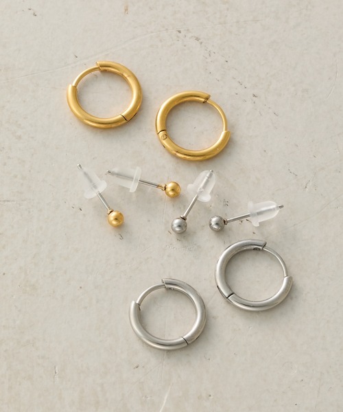 COLONY 2139(コロニートゥーワンスリーナイン)の「ミニフープステンレスセットピアス(ピアス(両耳用)・レディース・ゴールド/シルバー・FREE)」の16枚目の写真