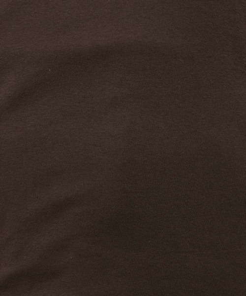 niko and...（ニコアンド）の「カシミヤ混ラウンドヘムTシャツ（Tシャツ/カットソー・レディース・ブラウン/オフホワイト/ブラック・FREE）」の12枚目の写真