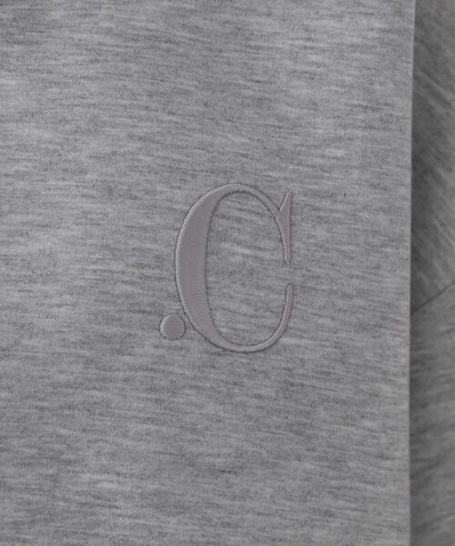 OPAQUE.CLIP(オペークドットクリップ)の「ワンポイント刺繍ダンボールトップス【UVケア/洗濯機洗い可】(Tシャツ/カットソー・レディース・オフホワイト/グレー/ライトイエロー系/ブラック・40/38/42)」の12枚目の写真