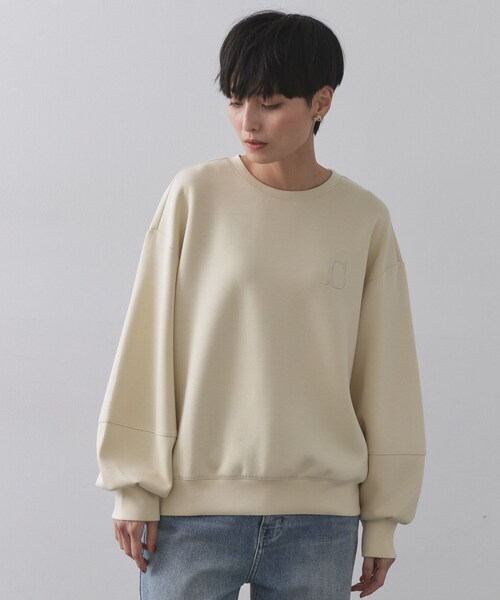 OPAQUE.CLIP(オペークドットクリップ)の「ワンポイント刺繍ダンボールトップス【UVケア/洗濯機洗い可】(Tシャツ/カットソー・レディース・オフホワイト/グレー/ライトイエロー系/ブラック・40/38/42)」の21枚目の写真