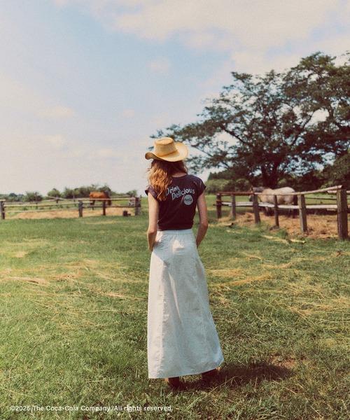 Coca Cola(コカコーラ)の「【Coca-Cola】VIS別注ロゴプリントフレンチTシャツ(Tシャツ/カットソー・レディース・チャコールグレー/ピンク/ホワイト・FREE)」の4枚目の写真