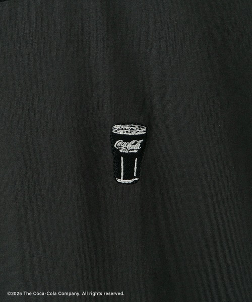 Coca Cola(コカコーラ)の「【Coca-Cola】VIS別注ロゴプリントフレンチTシャツ(Tシャツ/カットソー・レディース・チャコールグレー/ピンク/ホワイト・FREE)」の18枚目の写真