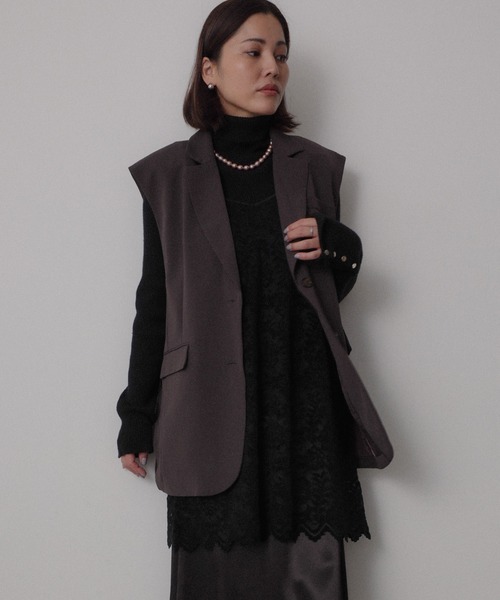 Floran(フローラン)の「ポリツイル バックファスナージレ(ベスト・レディース・ブラウン/ベージュ/ブラック・FREE)」の2枚目の写真