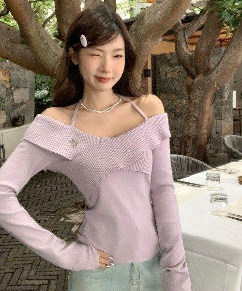 gossip!ロサンゼルス(ゴシップロサンゼルス)の「【Y2Kガーリー】オフショル×ホルターネックロングスリーブトップス(Tシャツ/カットソー・レディース・ラベンダー・FREE)」の6枚目の写真