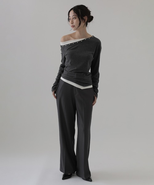 SUWDEE（スーディー）の「metal button layered tops（Tシャツ/カットソー・レディース・ブラウン/チャコールグレー/グレイッシュベージュ/ブラック・FREE）」の21枚目の写真