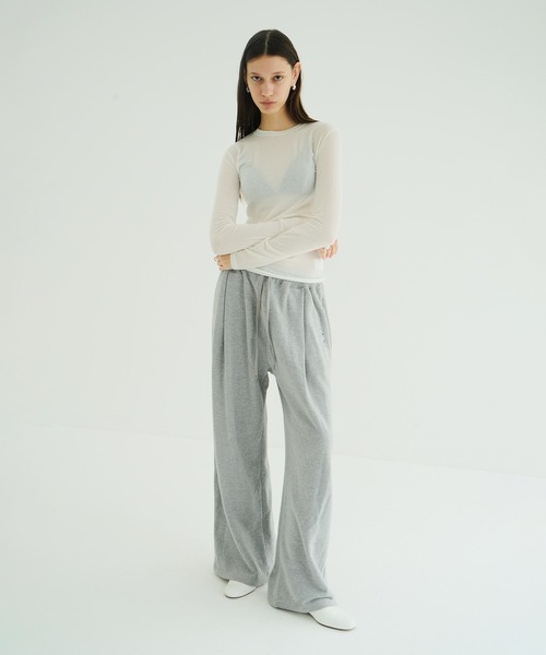 CLANE（クラネ）の「COMFORTABLE CREW NECK TOPS（Tシャツ/カットソー・レディース・ブラック/ホワイト/グレー・1/2）」の15枚目の写真