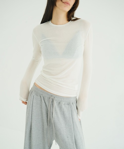 CLANE（クラネ）の「COMFORTABLE CREW NECK TOPS（Tシャツ/カットソー・レディース・ブラック/ホワイト/グレー・1/2）」の18枚目の写真