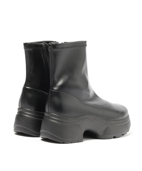 LEPSIM（レプシィム）の「厚底スニーカーブーツ　591974（ブーツ・レディース・ブラック・LARGE/MEDIUM）」の4枚目の写真