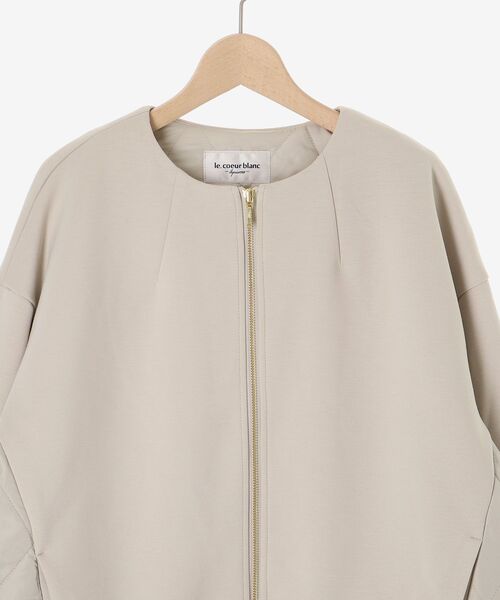 le.coeur blanc（ルクールブラン）の「ダンボール×キルトノーカラーコクーンブルゾン（ブルゾン・レディース・ブラック/グレイッシュベージュ・38）」の8枚目の写真