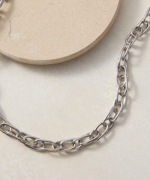 COLONY 2139（コロニートゥーワンスリーナイン）の「ボリュームチェーンネックレス（ネックレス・レディース・シルバー・FREE）」の2枚目の写真
