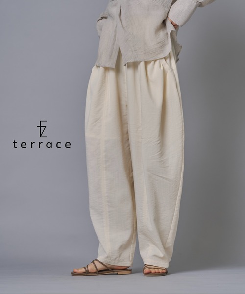 terrace(テラス)の「ポケットタックフォルムパンツ(その他パンツ・レディース・チャコールグレー/アッシュグレー/ブラック/ベージュ/キナリ/チャコール・MEDIUM/FREE)」の2枚目の写真
