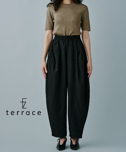 terrace(テラス)の「ポケットタックフォルムパンツ(その他パンツ・レディース・チャコールグレー/アッシュグレー/ブラック/ベージュ/キナリ/チャコール・MEDIUM/FREE)」の3枚目の写真