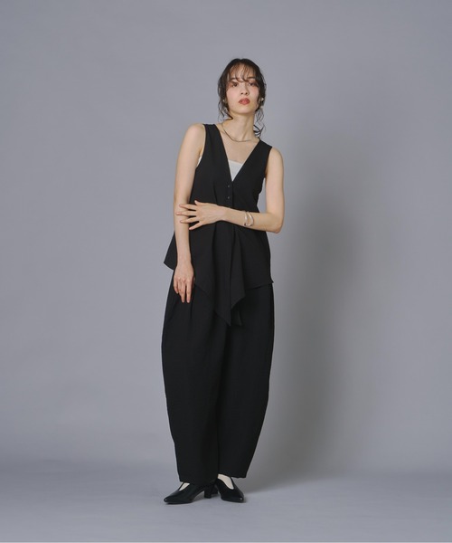 terrace(テラス)の「ポケットタックフォルムパンツ(その他パンツ・レディース・チャコールグレー/アッシュグレー/ブラック/ベージュ/キナリ/チャコール・MEDIUM/FREE)」の21枚目の写真