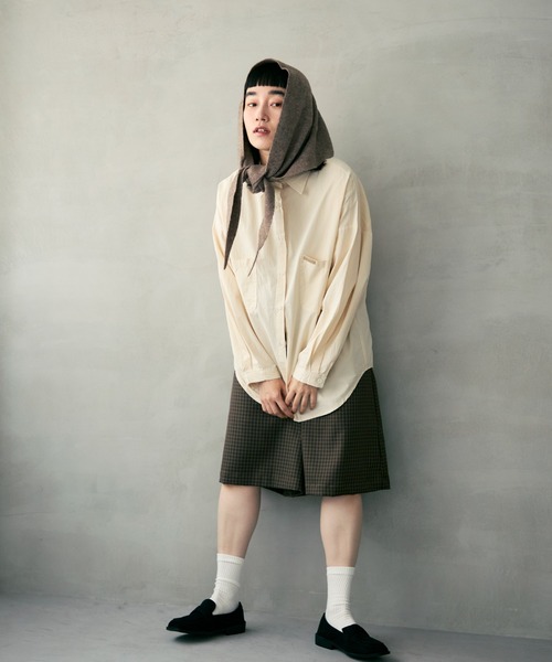 Crisp（クリスプ）の「2ポケットベーシックシャツ（シャツ/ブラウス・レディース・アイボリー/ピンク・FREE）」の3枚目の写真