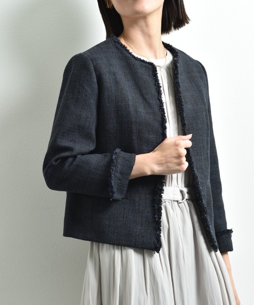 INTERPLANET（インタープラネット）の「エアーファンシー杢ツイードノーカラージャケット（ノーカラージャケット・レディース・ブラック/ネイビー・MEDIUM/LARGE）」の19枚目の写真