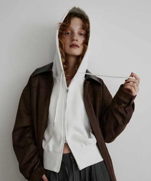 Aunt Marie's(アントマリーズ)の「クロップドZIPフーディ/パーカー(パーカー・レディース・ブラック/グレー/ホワイト・FREE)」の6枚目の写真