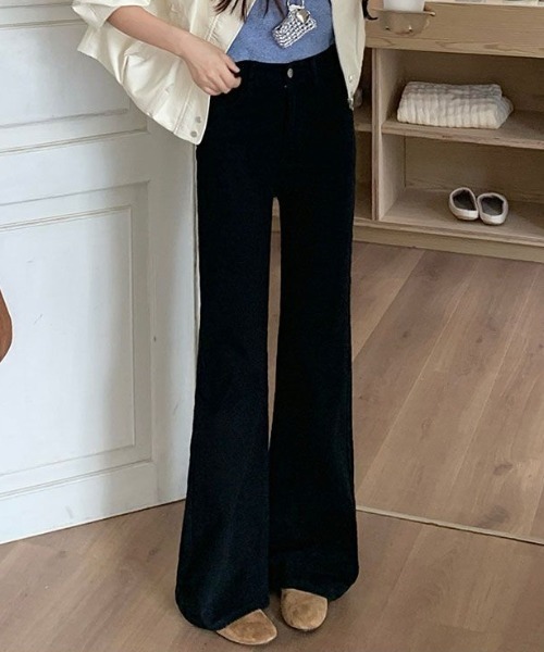 Teem Store(チームストア)の「ハイウエストストレッチフレアデニムパンツ(デニムパンツ・レディース・ブラック・L/M)」の2枚目の写真