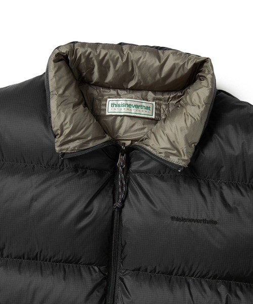 thisisneverthat（ディスイズネバーザット）の「PERTEX Reversible T Down Jacket（ダウンジャケット/コート・メンズ・ラベンダー/ブラック/カモフラージュ・XS/XL/S/M/L）」の4枚目の写真