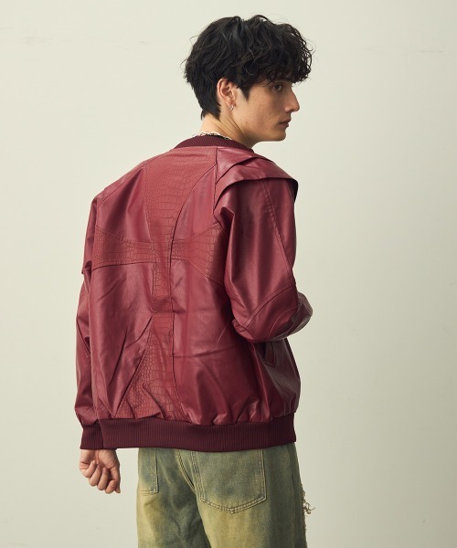 Shoowtime（ショウタイム）の「Double-zip cross design synthetic leather jacket / ダブルジップクロスデザイン合成皮革ブルゾン（ブルゾン・メンズ・ブラック/バーガンディー・MEDIUM/LARGE/X-LARGE）」の14枚目の写真
