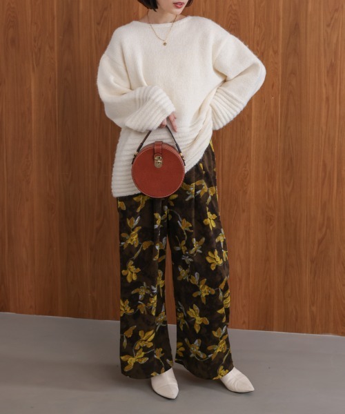 Bou Jeloud(ブージュルード)の「クラシックフラワーワイドパンツ(その他パンツ・レディース・ブラウン/ブラック・38)」の9枚目の写真