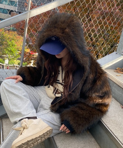 ファーリバーシブルフードブルゾン（ブルゾン）｜RAY CASSIN