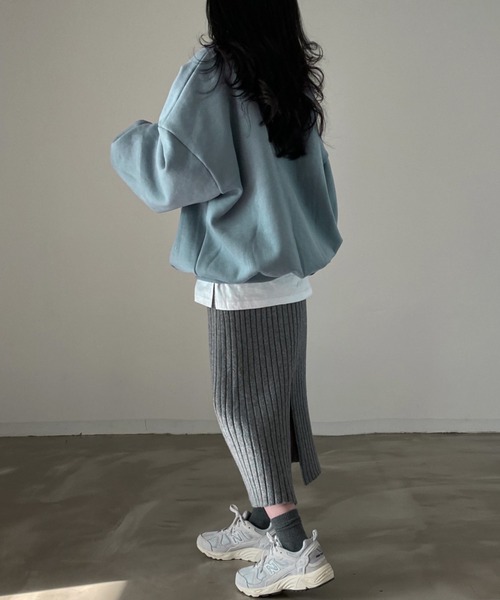 yuue' ( wear )(ユーイ)の「裏起毛オーバーサイズハーフジップロゴスウェット(スウェット・レディース・グレー/ブルー・FREE)」の16枚目の写真
