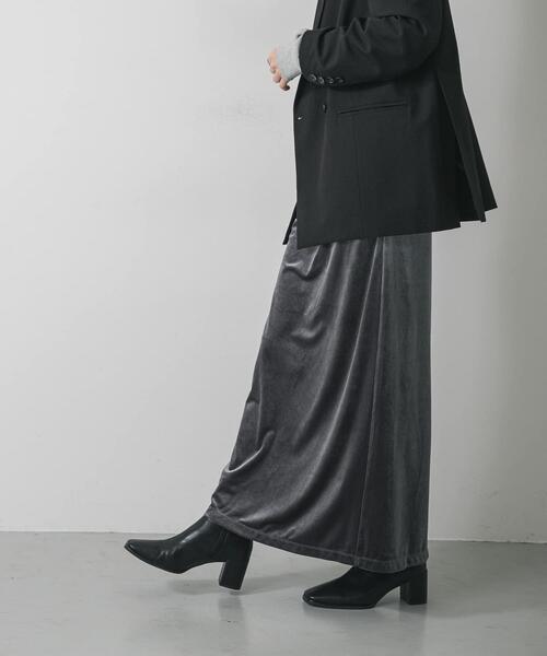 SENSE OF PLACE by URBAN RESEARCH（センスオブプレイスバイアーバンリサーチ）の「『TALLサイズ/WEB限定』ベロアナロースカート（スカート・レディース・グレー/ブラウン/ベージュ・TALL/MEDIUM/SMALL）」の18枚目の写真