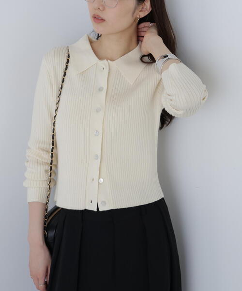 FREE'S MART（フリーズマート）の「◆〈ＭＦＭ〉きらきらボタン襟ニット（ニット/セーター・レディース・グレー/ブラック/ピンク/ホワイト/ネイビー・ﾌﾘ-）」の3枚目の写真