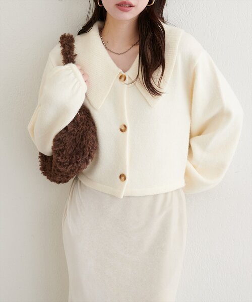 natural couture(ナチュラルクチュール)の「【WEB限定】BIGカラーショート丈ニット(カーディガン/ボレロ・レディース・サックスブルー/アイボリー/チャコールグレー/ダークブラウン・FREE)」の5枚目の写真
