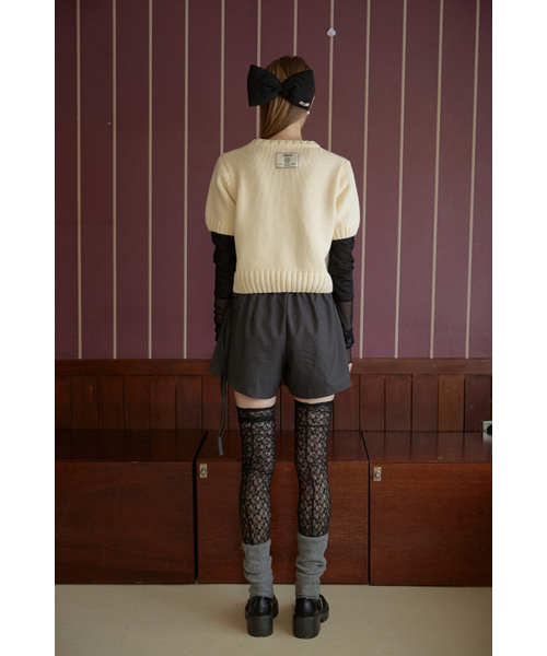LETERIE(レテリー)の「PLEATS MINI SKIRT PANTS_DARK GREY(スカート・レディース・グレー・FREE)」の2枚目の写真