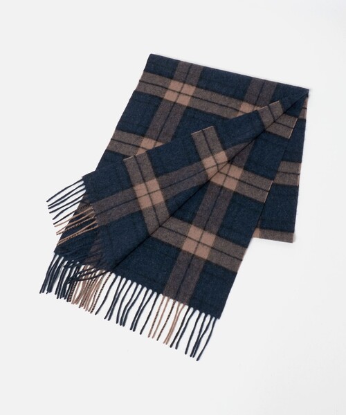 green label relaxing（グリーンレーベルリラクシング）の「カシミヤ 100 トラッド マフラー（マフラー・メンズ・ライトグレー/ネイビー/ベージュ/ダークグレー/レッド/イエロー/パープル/ダークグリーン/グレー系・FREE）」の7枚目の写真