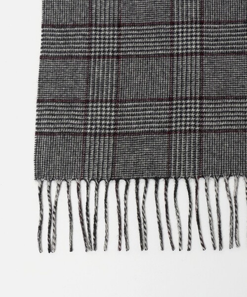 green label relaxing（グリーンレーベルリラクシング）の「カシミヤ 100 トラッド マフラー（マフラー・メンズ・ライトグレー/ネイビー/ベージュ/ダークグレー/レッド/イエロー/パープル/ダークグリーン/グレー系・FREE）」の15枚目の写真