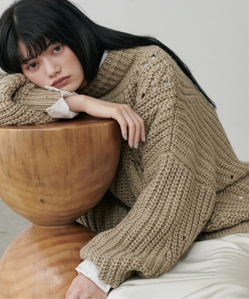 セール】【LARUTA】手編み風ケーブルニットプルオーバー（ニット