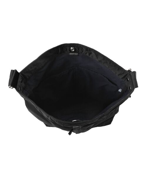 PORTER(ポーター)の「マイル ショルダーバッグ(ショルダーバッグ・メンズ・オフホワイト/ブラック・FREE)」の15枚目の写真