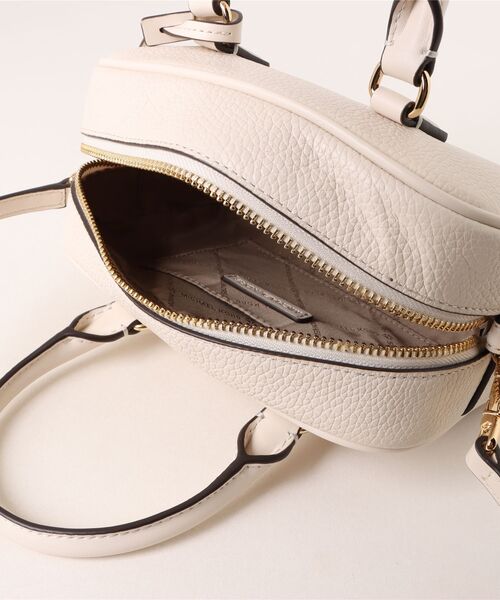MICHAEL KORS(マイケルコース)の「THOMPSON XS SATCHEL XBODY クロスボディ(ショルダーバッグ・レディース・ベージュ系・FREE)」の4枚目の写真