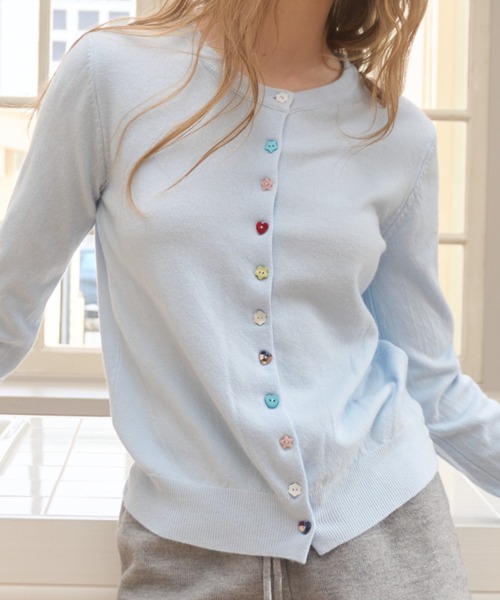 Birthday room（バースデイルーム）の「アソートボタンカーディガン/assorted button cardigan（カーディガン/ボレロ・レディース・グレー/ブラック/ライトブルー・FREE）」の3枚目の写真