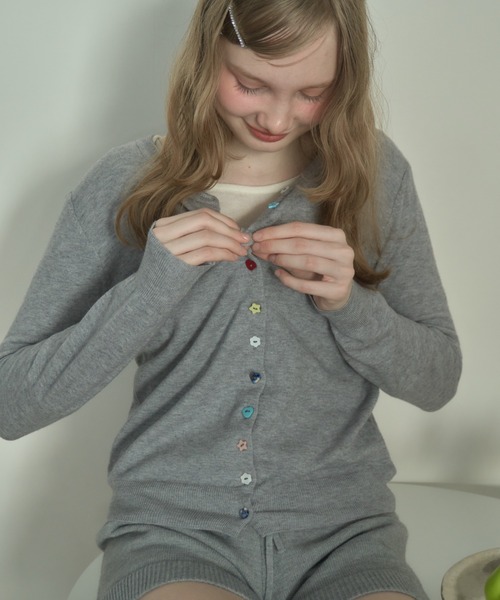 Birthday room（バースデイルーム）の「アソートボタンカーディガン/assorted button cardigan（カーディガン/ボレロ・レディース・グレー/ブラック/ライトブルー・FREE）」の22枚目の写真