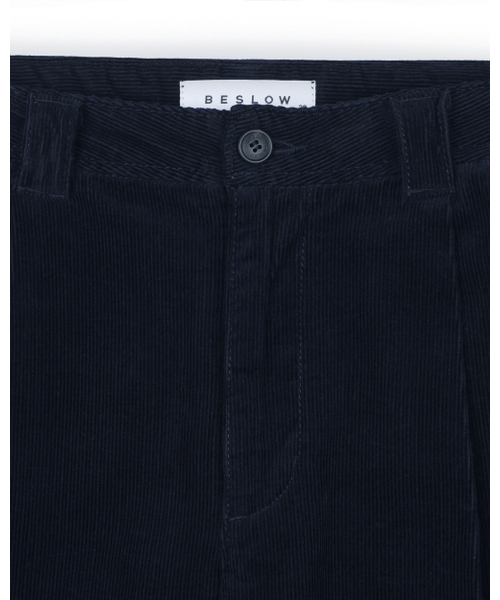 BESLOW(ビースロー)の「CORDUROY TWO TUCK PANTS NAVY(その他パンツ・メンズ・その他・30/28/34/32)」の2枚目の写真