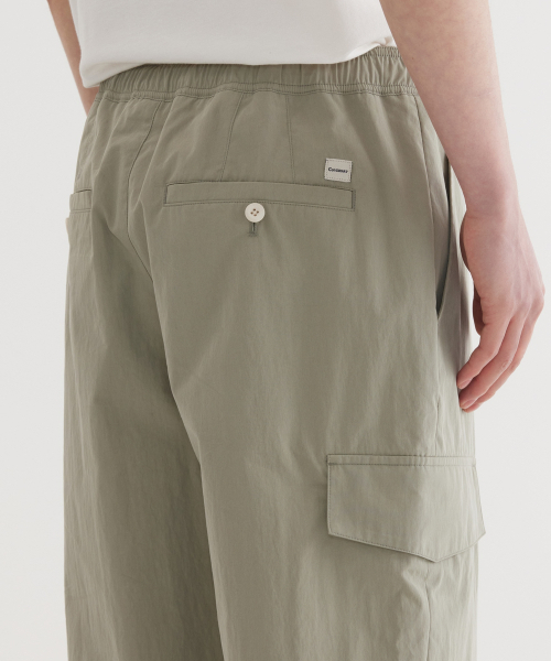 COVERNAT(カバーナット)の「セミワイドストリングカーゴイージーパンツライトカーキ(その他パンツ・レディース・その他・SMALL/MEDIUM/LARGE/X-LARGE)」の10枚目の写真