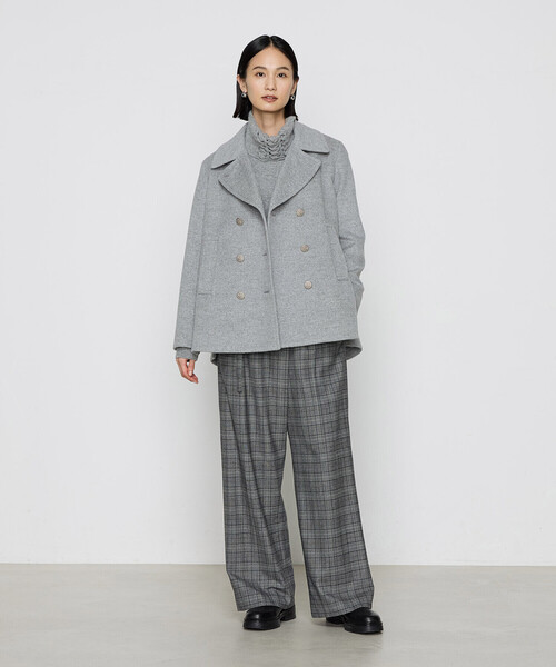 K.T KIYOKO TAKASE（キヨコタカセ）の「〔 Sサイズ 〕 【2WAY】アンゴラウール ピーコート（ピーコート・レディース・グレー・5号）」の2枚目の写真