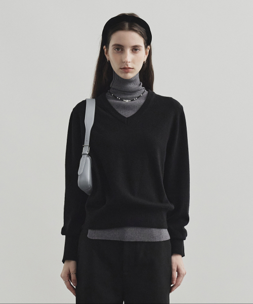 MONGDOL(モンドル)の「ウールカシミヤVネックニットブラックMDKT088BLACK(ニット/セーター・レディース・その他・MEDIUM/SMALL)」の7枚目の写真