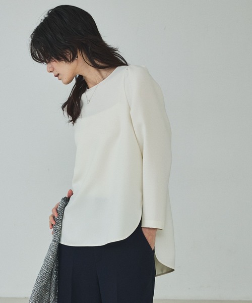 qualite（カリテ）の「ライトダブルクロスナローブラウス/オケージョン/セレモニー/フォーマル/オフィスカジュアル（シャツ/ブラウス・レディース・ネイビー/オフホワイト・フリー）」の7枚目の写真