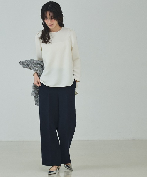 qualite（カリテ）の「ライトダブルクロスナローブラウス/オケージョン/セレモニー/フォーマル/オフィスカジュアル（シャツ/ブラウス・レディース・ネイビー/オフホワイト・フリー）」の4枚目の写真